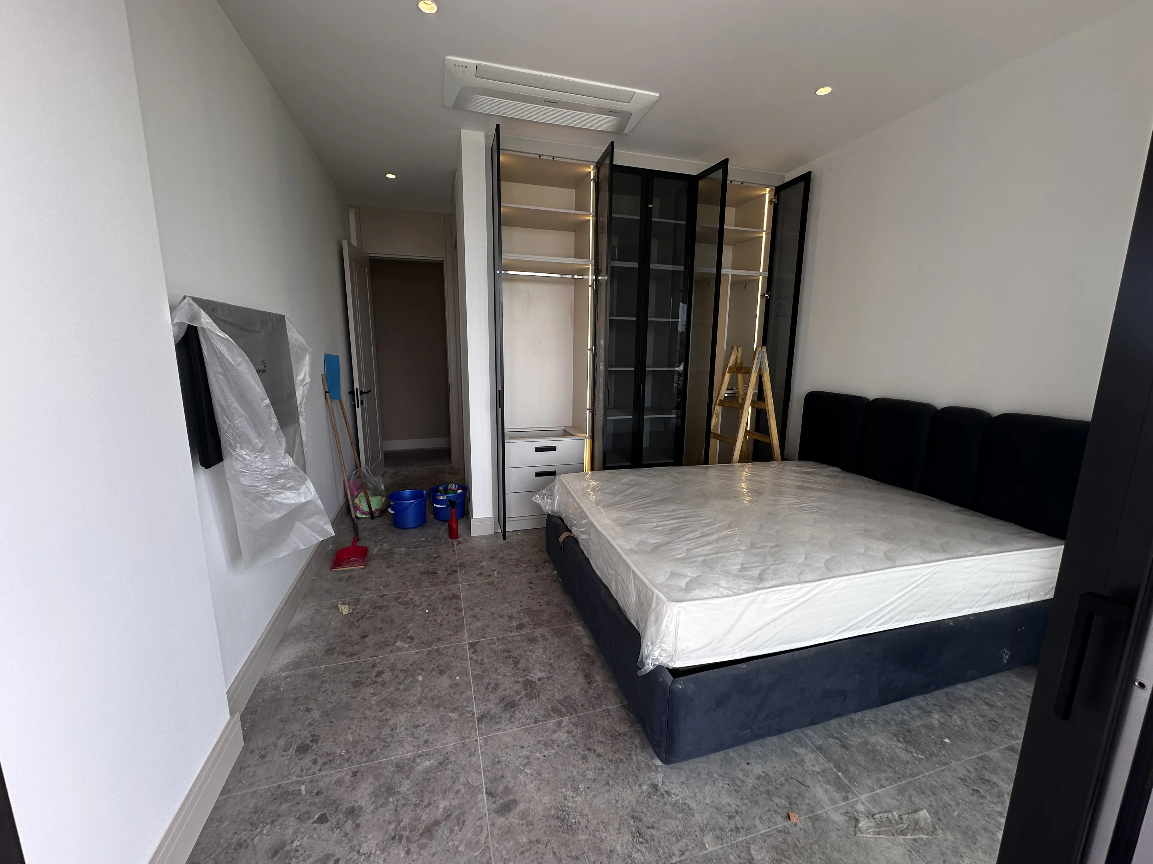 tadilat sonrası ev temizliği aldım çok memnun kaldım